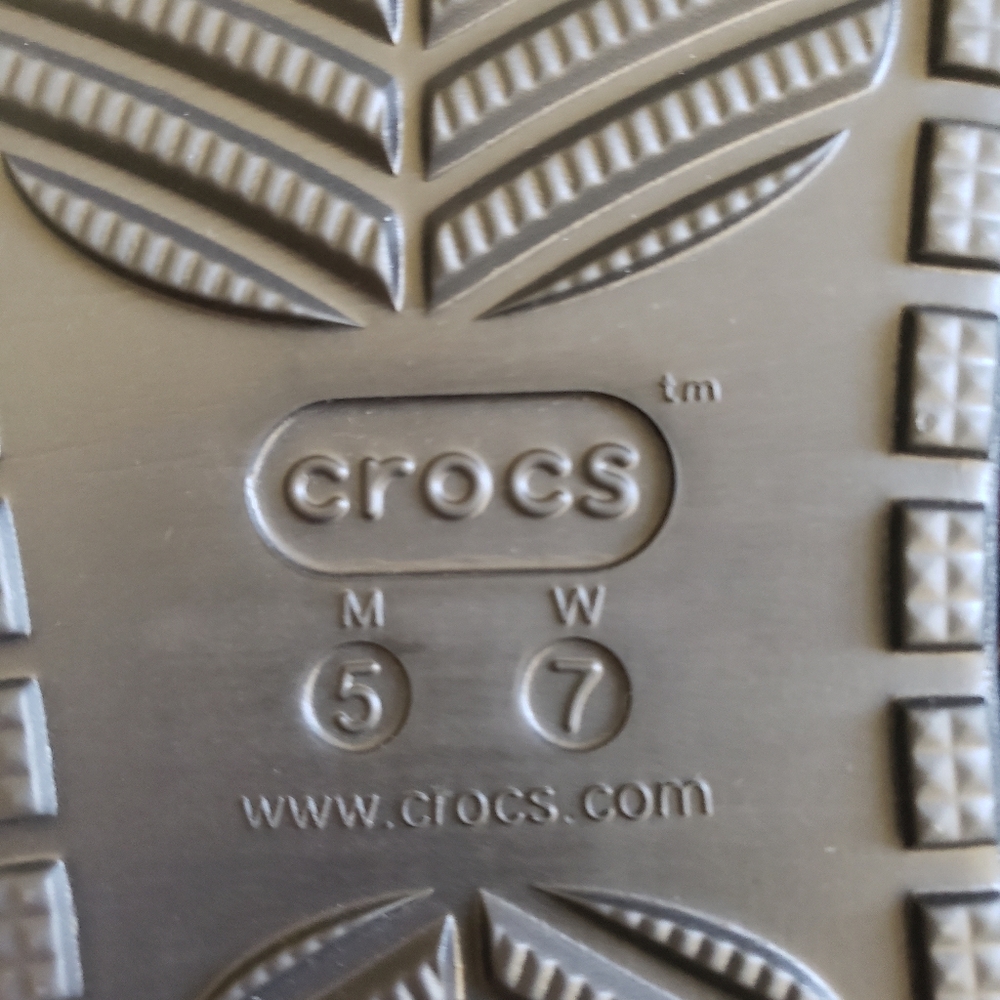 Crocs Cozzzy sandal - Picture 9 of 10